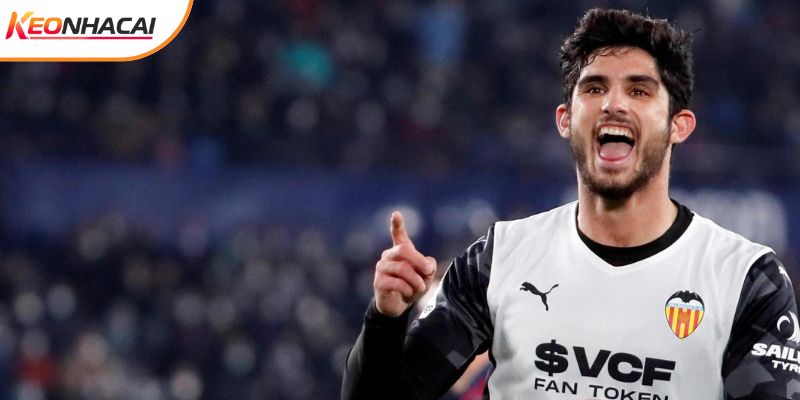 Levante vs Valencia luôn diễn ra quyết liệt